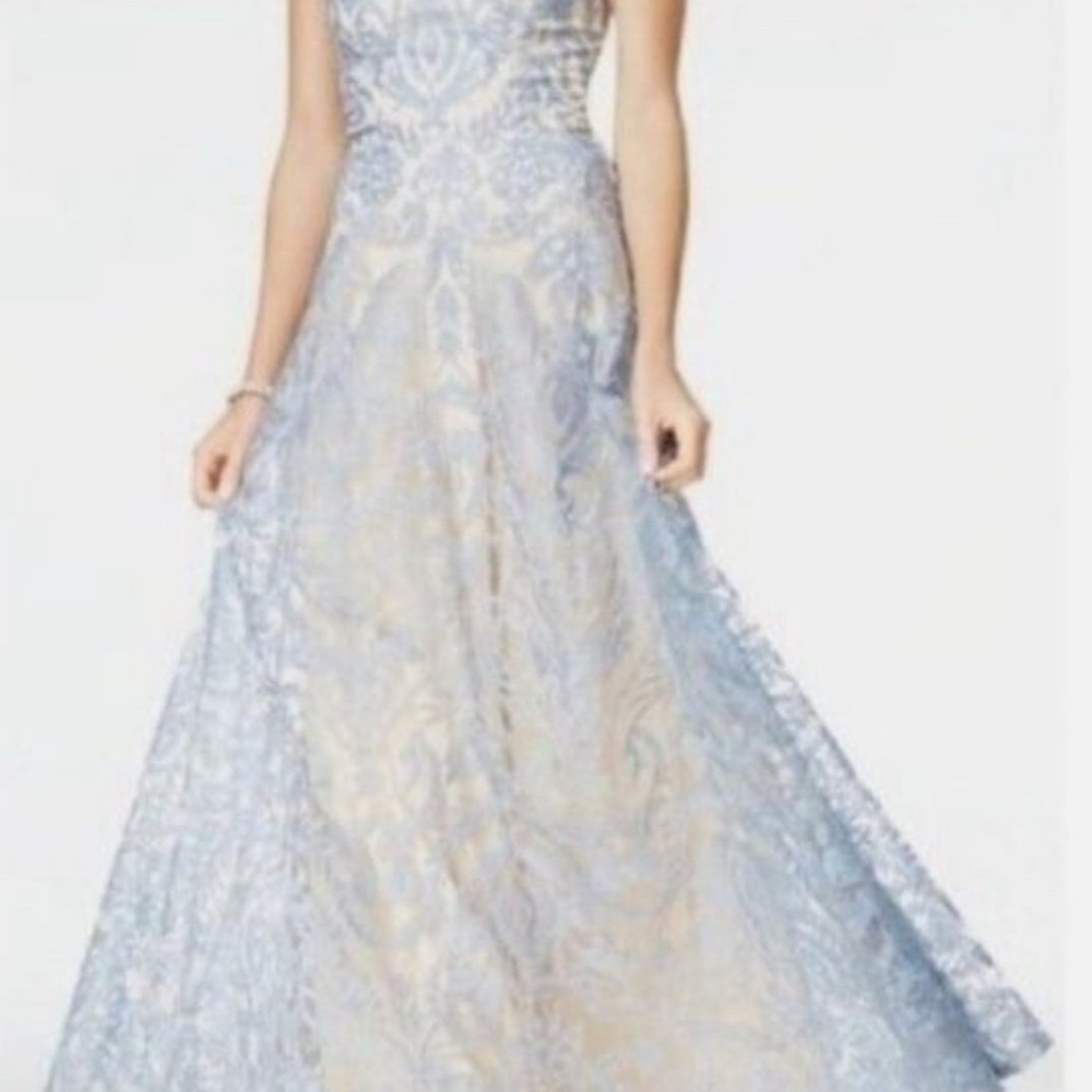 SPEECHLESS BLUE/TAN LACE LONG GOWN Size S (4-6)